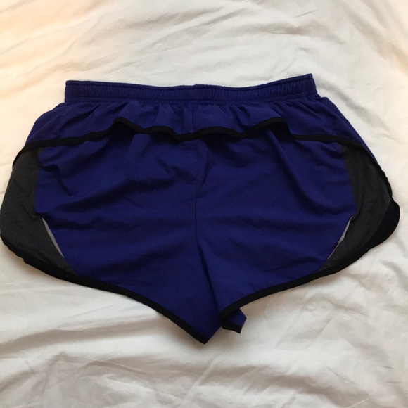 Victoria’s Secret running shorts size S - Picture 4 of 5